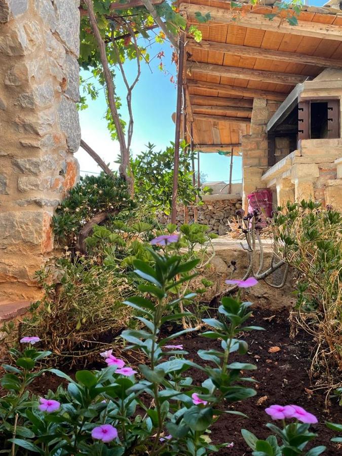 Find Your Peace In A Traditional Country House!! Lagia Exterior photo